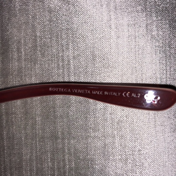 Bottega Veneta Sunglasses - Picture 8 of 8